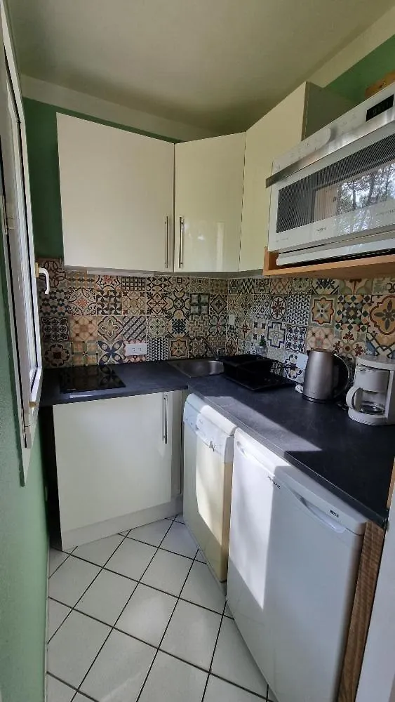 Cottage Paisible Au Coeur Du Golf Saint Laurent , Linge De Maison Et Menage Inclus Ploemel 0*,